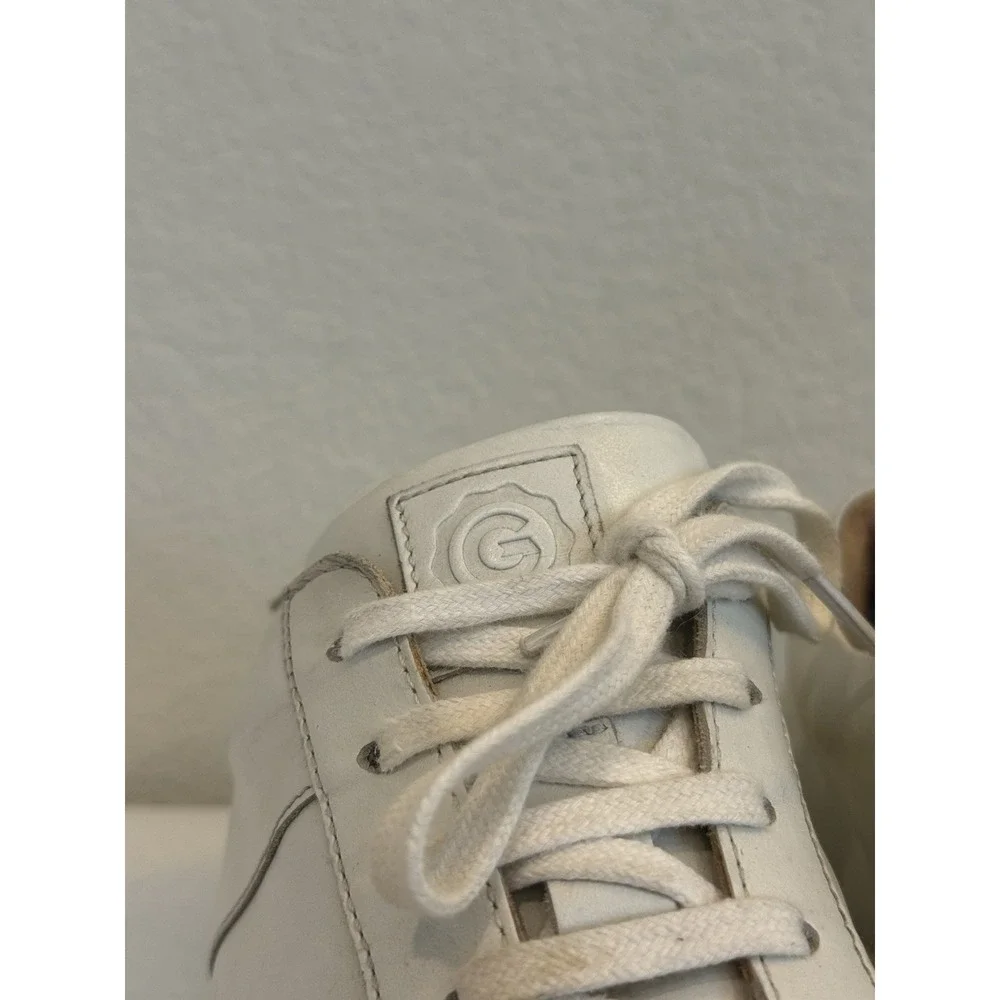 Greats ships asap